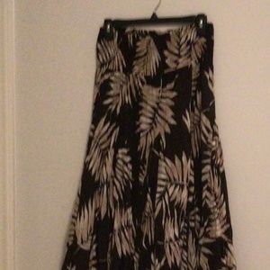 Dark floral print maxi skirt